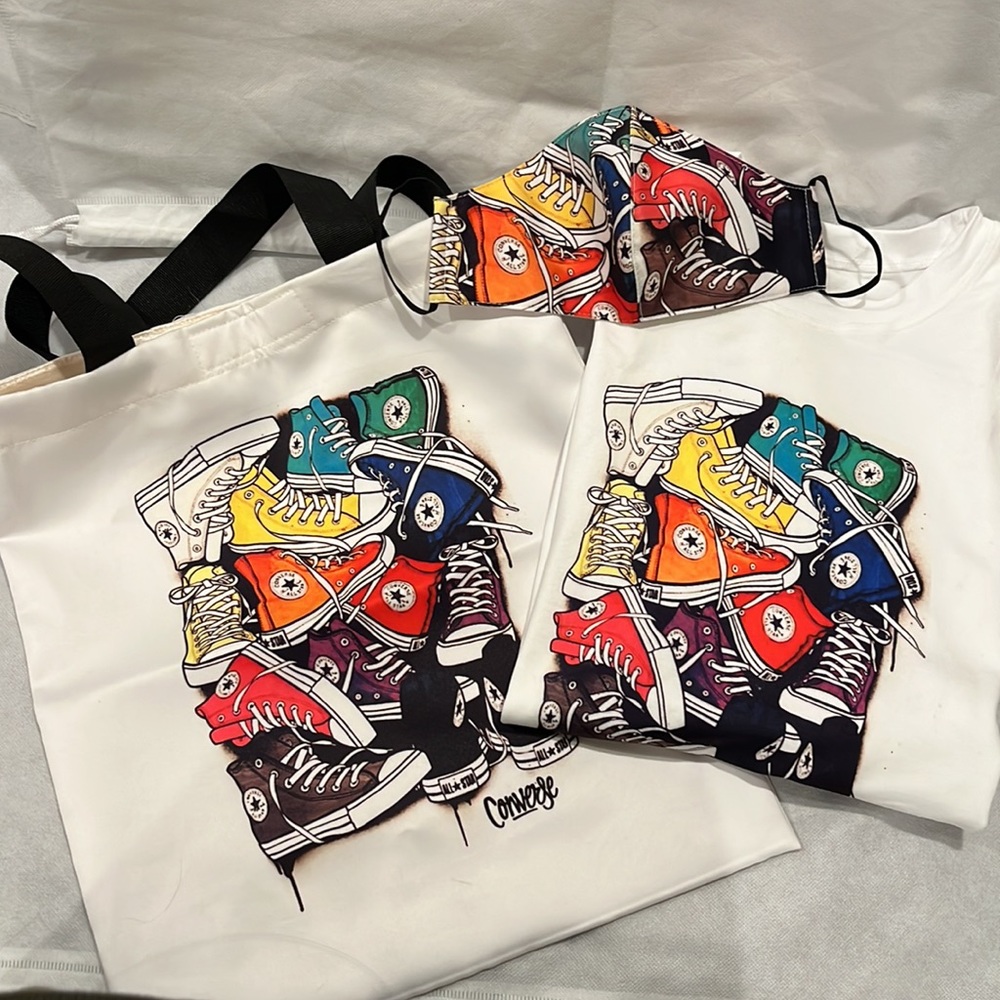 NEW***3 pc set Tote Bag, T-shirt and Mask